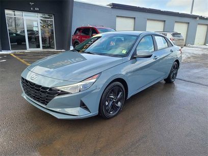Used 2023 Hyundai Elantra SEL