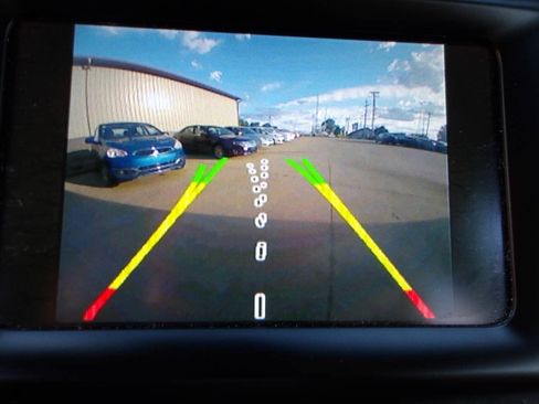 Used 2015 Jeep Cherokee Latitude w/ Comfort/Convenience Group FWD image 23