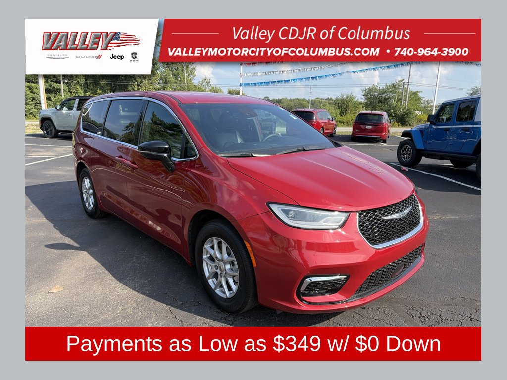 Certified 2025 Chrysler Pacifica Select FWD image 1