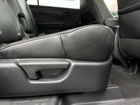Certified 2023 Honda Passport EX-L image 36