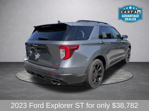Used 2023 Ford Explorer ST w/ Equipment Group 401A AWD/4WD image 3