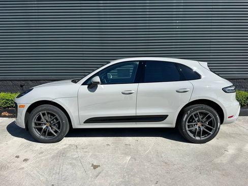 Used 2026 Porsche Macan Turbo AWD/4WD image 2