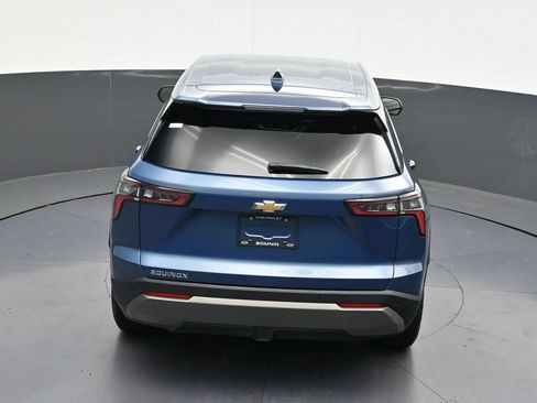 Used 2025 Chevrolet Equinox LT FWD image 22