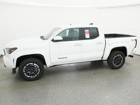 New 2026 Toyota Tacoma TRD Sport image 28