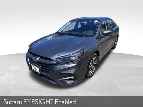 Used 2025 Subaru Legacy Premium AWD/4WD image 4