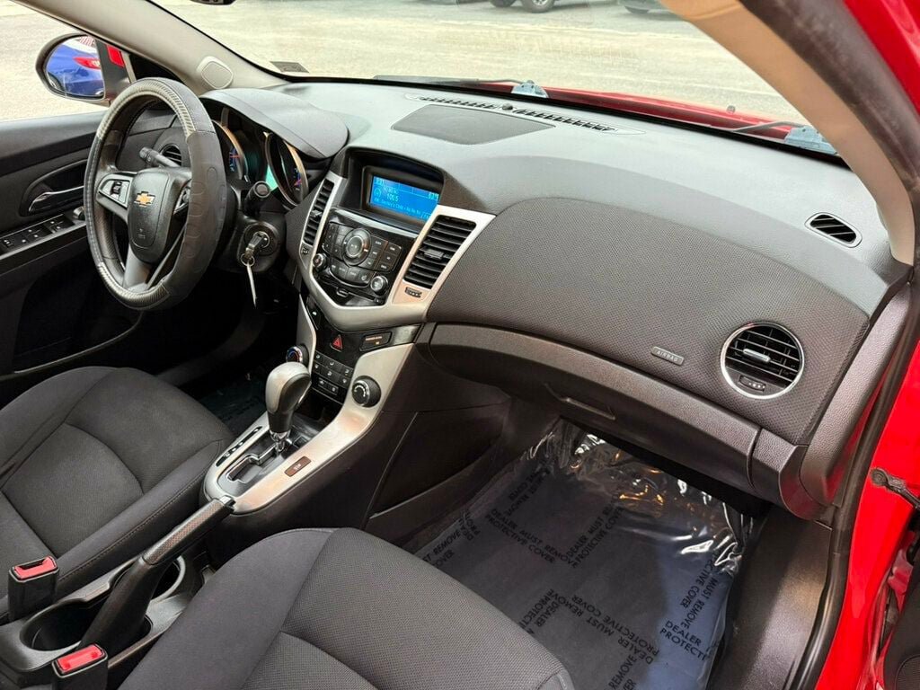 Used 2016 Chevrolet Cruze LT FWD image 27