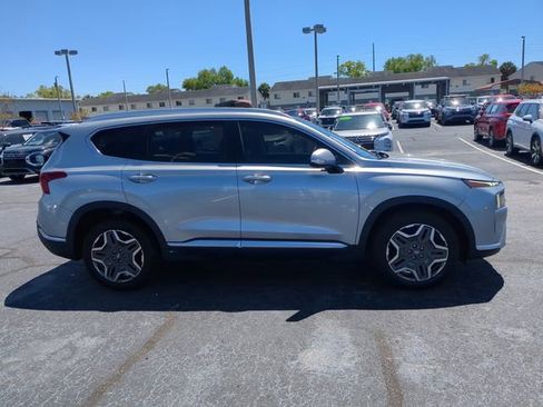 Used 2022 Hyundai Santa Fe Limited image 5