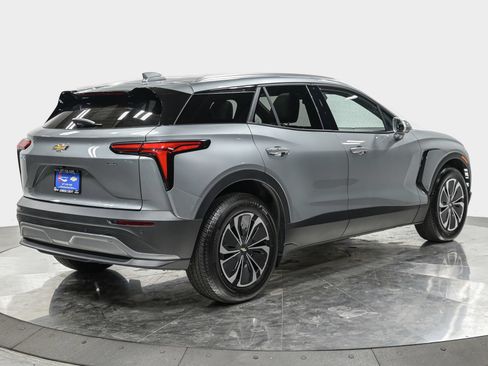 Used 2024 Chevrolet Blazer EV LT AWD/4WD image 7