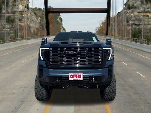 New 2026 GMC Sierra 2500 Denali Ultimate w/ LPO, Black Badging Package AWD/4WD image 2