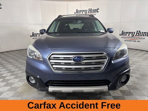 Used 2015 Subaru Outback 2.5i Limited AWD/4WD image 4