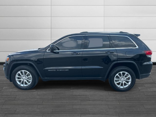 Used 2021 Jeep Grand Cherokee Laredo w/ Security & Convenience Group AWD/4WD image 6