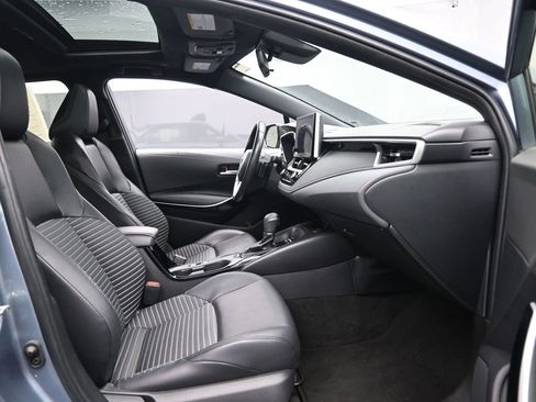 Used 2023 Toyota Corolla XSE image 32