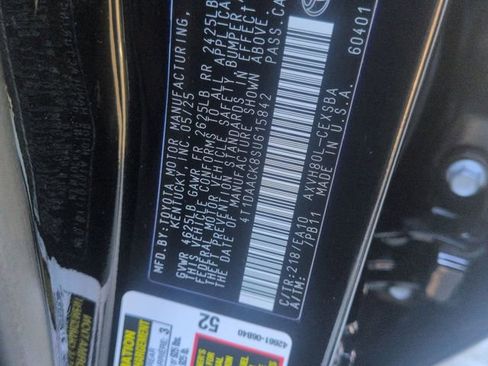 Certified 2025 Toyota Camry SE image 33