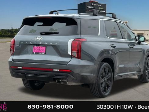 Used 2025 Hyundai Palisade XRT FWD image 3