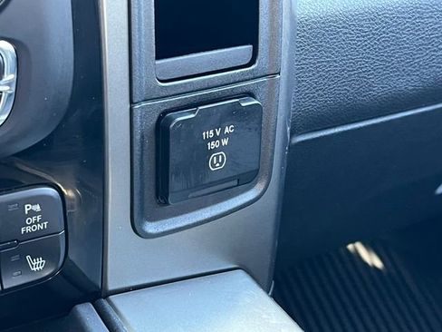 Used 2017 RAM 1500 Sport image 31