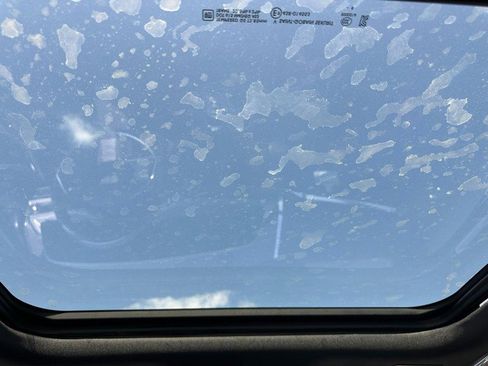 New 2026 Cadillac Vistiq Luxury image 9