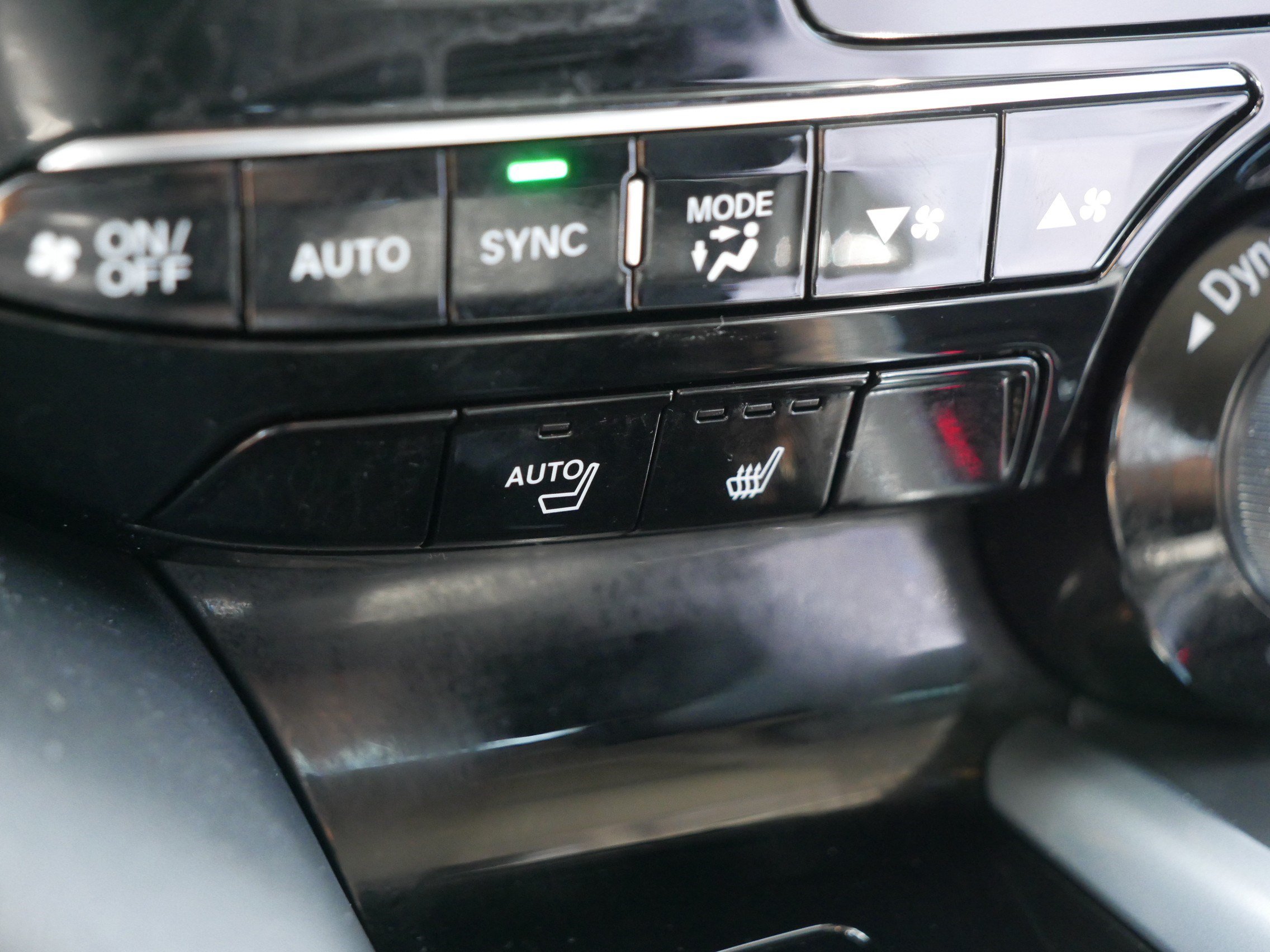 Certified 2024 Acura MDX w/ Technology Package AWD/4WD image 28