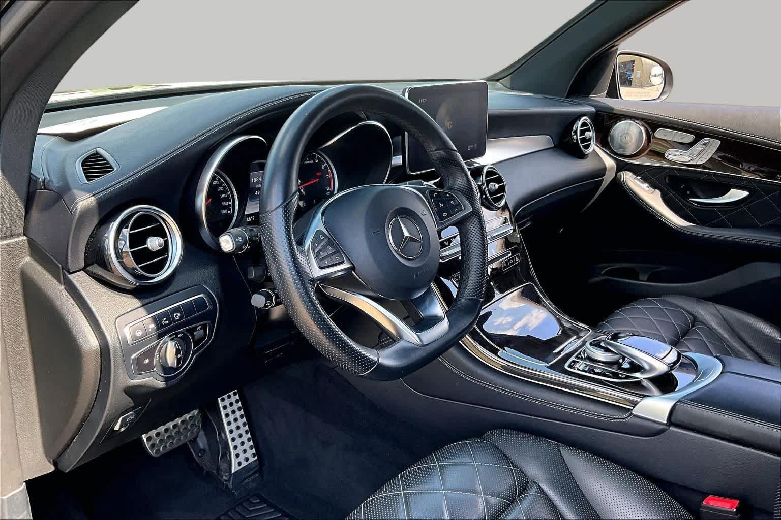 Used 2019 Mercedes-Benz GLC 43 AMG 4MATIC image 16