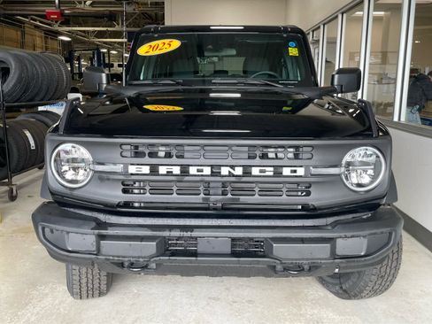 New 2025 Ford Bronco Big Bend AWD/4WD image 2