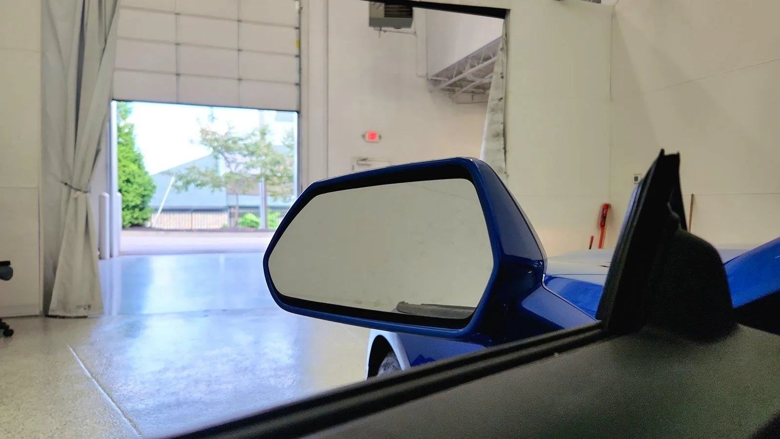 Used 2017 Chevrolet Camaro LT w/ Technology Package RWD image 18