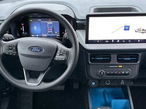 New 2026 Ford Maverick XLT image 13