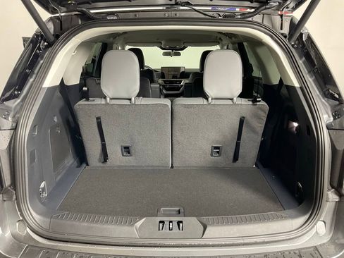 New 2026 Ford Explorer Active w/ Active Comfort Package RWD image 11