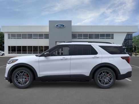 New 2026 Ford Explorer ST-Line w/ ST-Line Street Pack AWD/4WD image 26