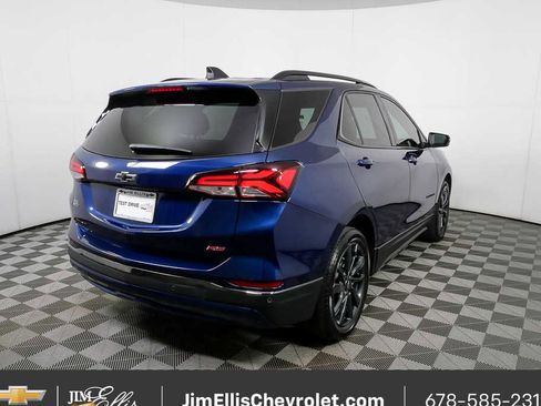 Used 2023 Chevrolet Equinox RS w/ RS Leather Package FWD image 3