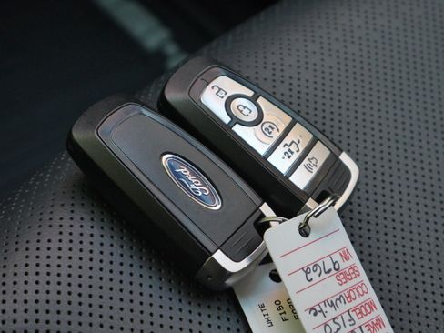 Certified 2021 Ford F150 Lariat AWD/4WD image 38