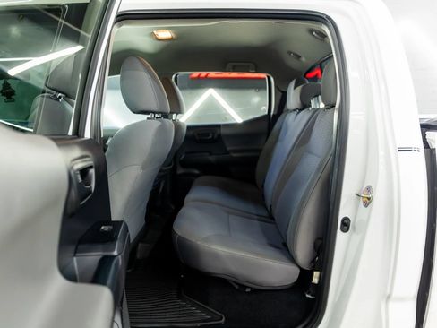 Used 2019 Toyota Tacoma SR w/ SR Convenience Package RWD image 14