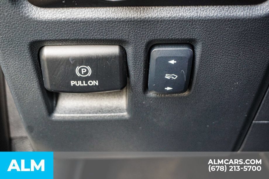 Used 2025 Ford F150 Raptor AWD/4WD image 48