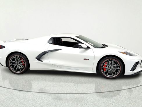 Certified 2023 Chevrolet Corvette Stingray Premium Conv w/ Z51 Performance Package RWD image 6