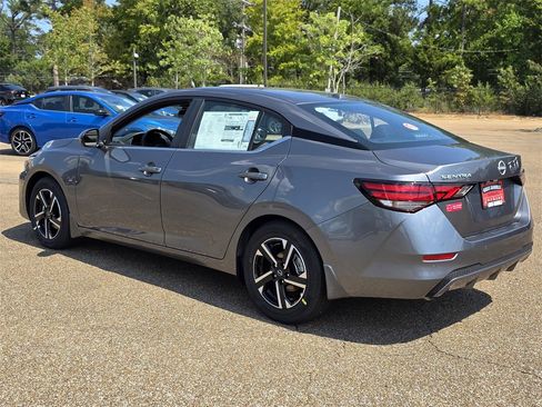 New 2025 Nissan Sentra SV image 6