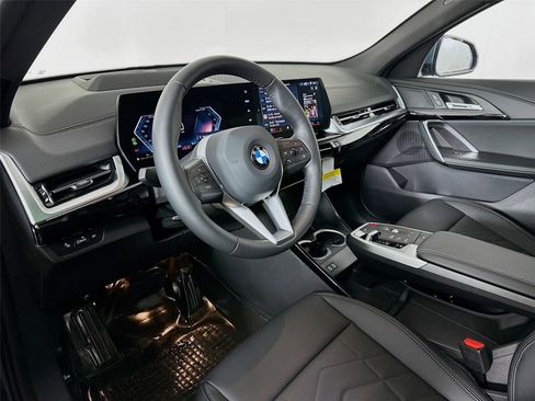 New 2026 BMW X2 xDrive28i w/ Technology Package image 9