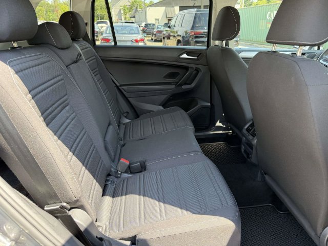 Used 2023 Volkswagen Tiguan S AWD/4WD image 13