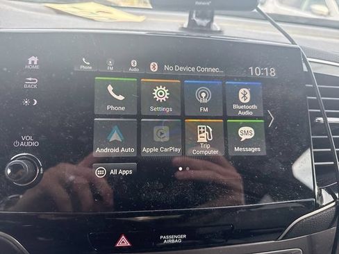 Certified 2024 Honda Passport EX-L image 10