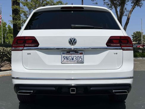 Used 2019 Volkswagen Atlas SE w/ Towing Package image 60