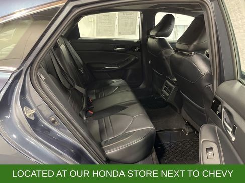Used 2020 Toyota Avalon XSE image 24
