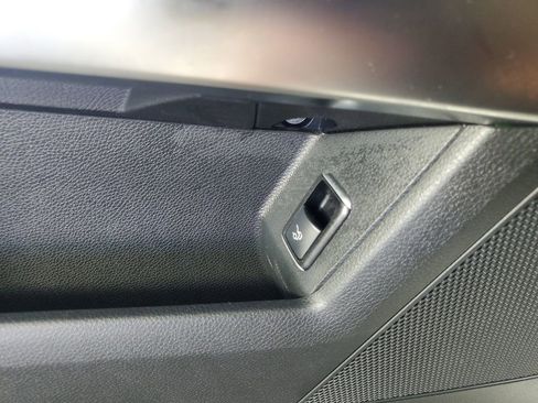 Used 2015 Mercedes-Benz GLK 350 2WD image 27