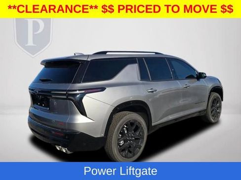 New 2026 Chevrolet Traverse RS FWD image 5