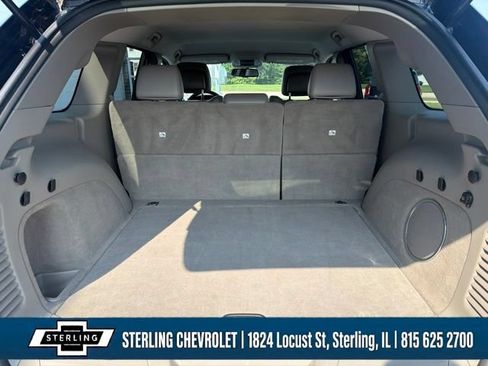 Used 2013 Jeep Grand Cherokee Laredo AWD/4WD image 27