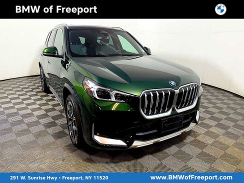 Used 2025 BMW X1 xDrive28i w/ Technology Package AWD/4WD image 1