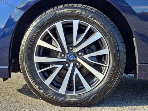 Used 2018 Subaru Legacy 2.5i Premium image 8