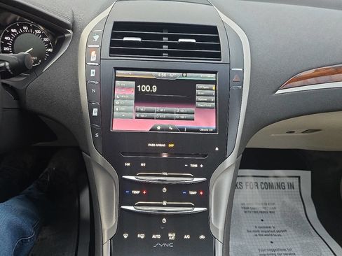 Used 2016 Lincoln MKZ w/ Equipment Group 200A Select image 15