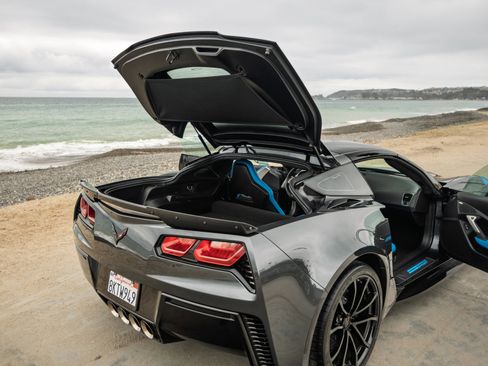 Used 2017 Chevrolet Corvette Grand Sport image 30