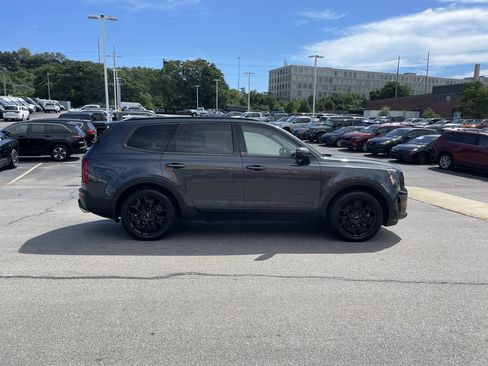 Used 2022 Kia Telluride EX w/ EX Premium Package AWD/4WD image 7