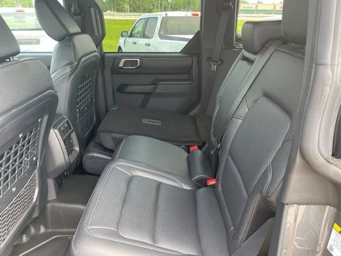 Used 2025 Ford Bronco Badlands AWD/4WD image 66