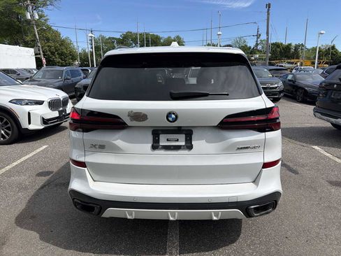 Certified 2024 BMW X5 xDrive40i w/ M Sport Package AWD/4WD image 7