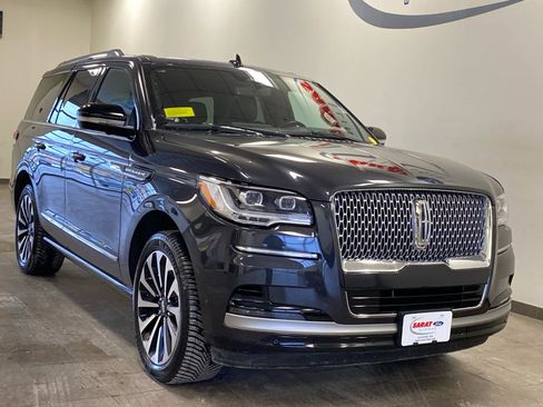 Certified 2024 Lincoln Navigator Reserve image 2