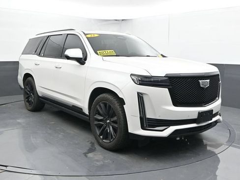 Used 2021 Cadillac Escalade Sport w/ Driver Assist Tech Package AWD/4WD image 5